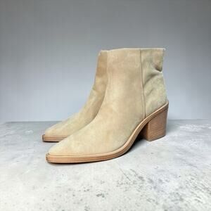 Vince Camuto Rivalla Tan Suede Ankle Bootie Women’s Shoe Size 10M